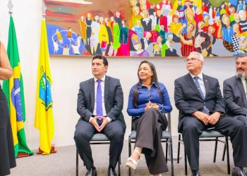 Iracema Vale prestigia posse dos novos defensores públicos do Maranhão