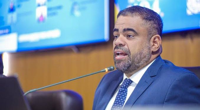 Novas leis facilitam transporte para idosos e pessoas com deficiência e valorizam ciclistas na capital