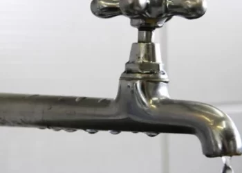 Racionamento de água é adotado em São Luís após queda no nível do rio Itapecuru