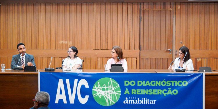 Assembleia Legislativa promove painel sobre prevenção ao AVC e destaca importância do diagnóstico precoce