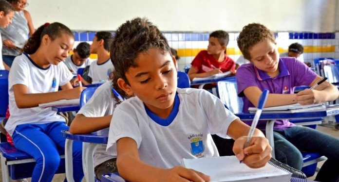 Rede municipal de São Luís inicia matrículas online para o ano letivo de 2026