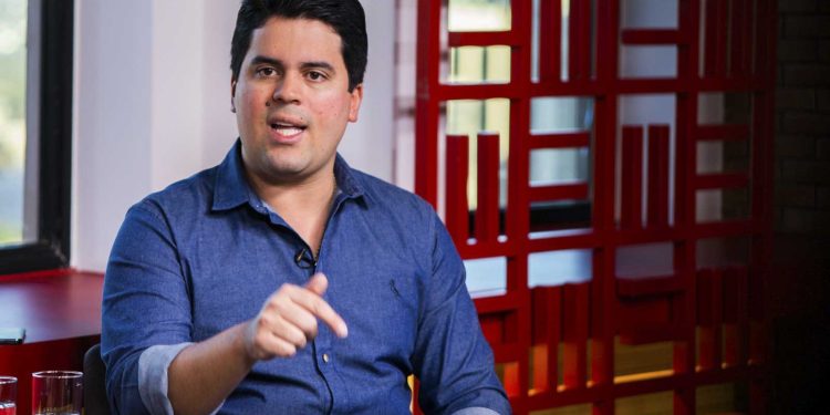 TCU investiga nomeação de funcionária fantasma na Câmara e avalia prejuízo de R$ 284 mil em caso ligado a André Fufuca