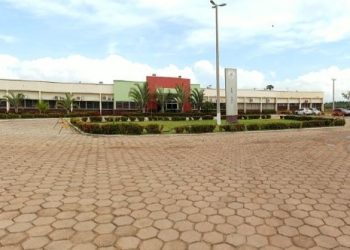 Nota baixa no MEC expõe crise no ensino médico e abandono do campus da UFMA em Pinheiro