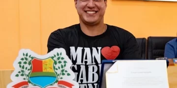 Felipe Camarão recebe Título de Cidadão de São Raimundo das Mangabeiras e reforça compromisso com a população