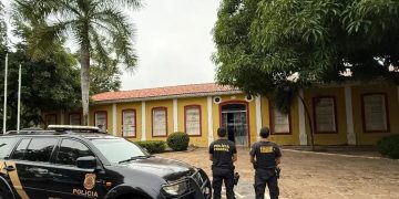 PF cumpre mandados em Caxias e Teresina por suspeita de suborno a candidatas