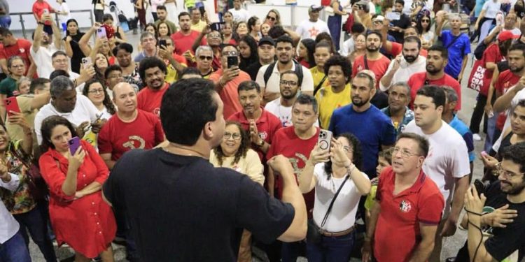 Cresce articulação política e digital de Felipe Camarão após prazo eleitoral