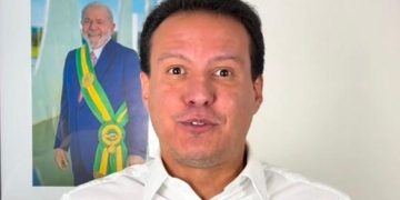 Camarão confirma pré-candidatura ao governo e aponta Eliziane ao Senado no Maranhão