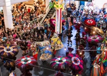 Prévia junina reúne milhares em noite de festa com o Boi da Maioba no Rio Anil Shopping