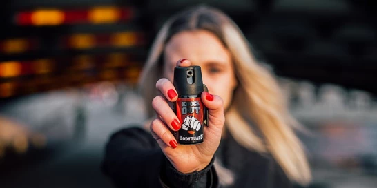 Projeto que autoriza spray de pimenta para mulheres avança e segue para sanção presidencial