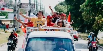 Felipe Camarão inicia agenda de rua com carreata no Itaqui-Bacanga