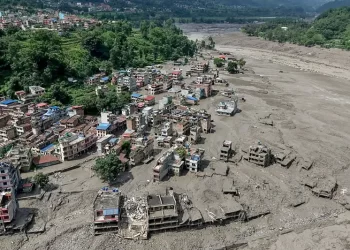 Terremoto e possível colapso de geleira são investigados após desastre entre Nepal e China