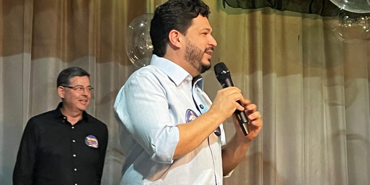 Dr. Joel participa de grande encontro com a classe médica e reforça projeto político com apoio de Eduardo Braide