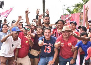 Carreata do 13 reúne lideranças e apoiadores durante passagem de Camarão pelo Oeste do Maranhão