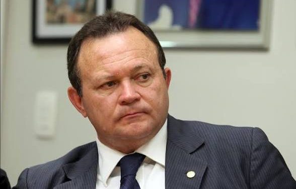 Deputados cobram providências de Brandão após denúncias de paralisação de serviços essenciais no Maranhão